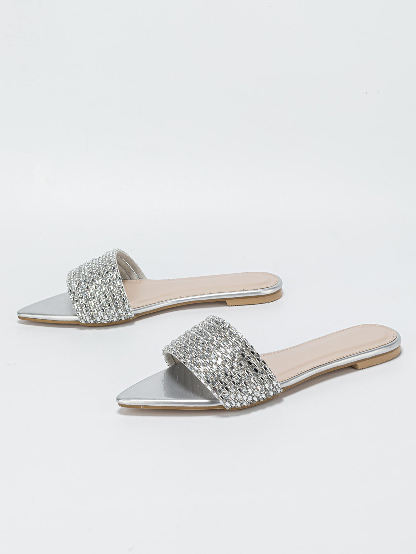 Glamorous Flat Slippers With Rhinestone Decor Glass Point Open Toe Slide Sandals