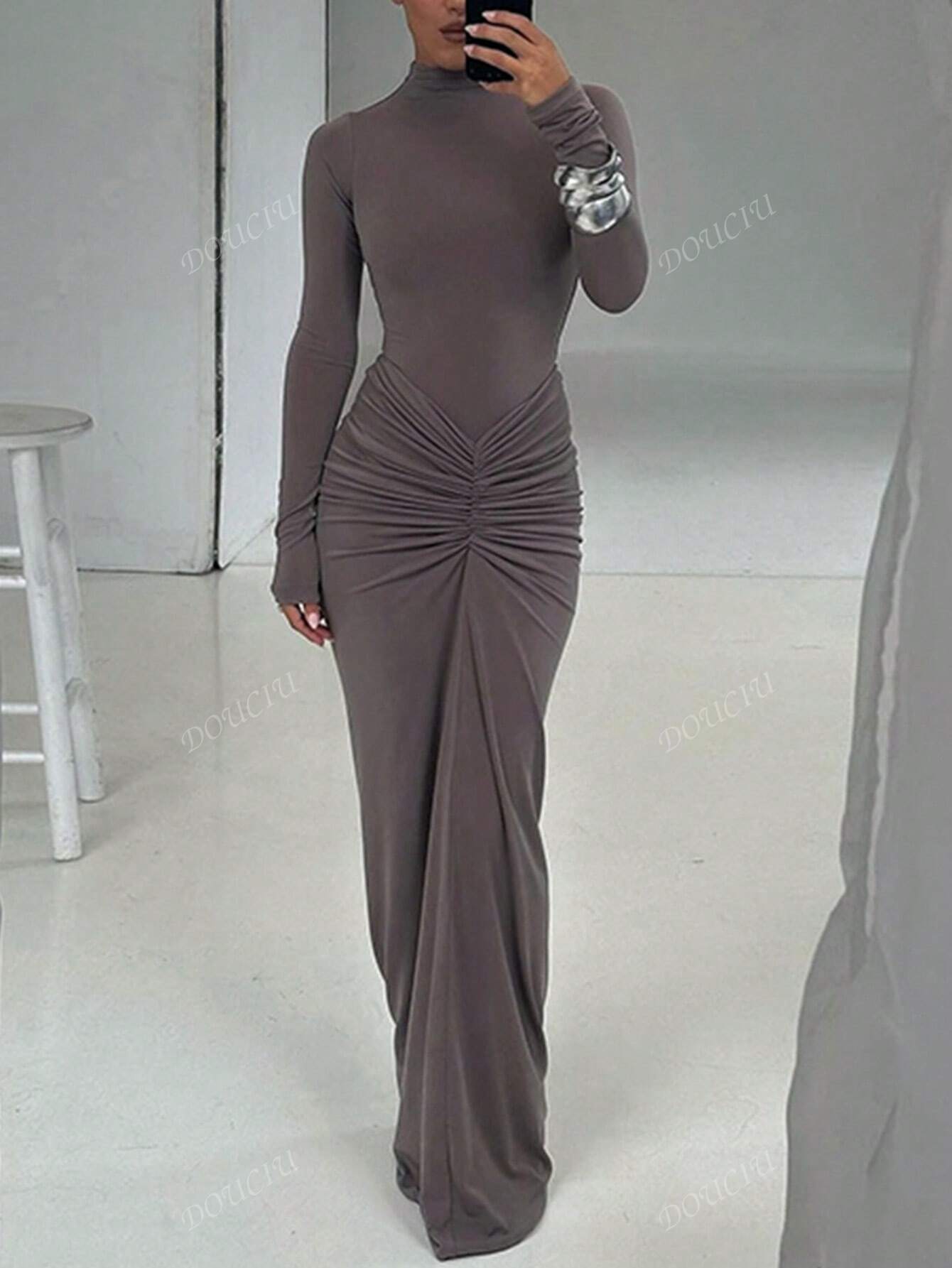 Women Fitted Crew Neck Long Sleeve Ruffle Hem Solid Color Dress, Spring/Autumn