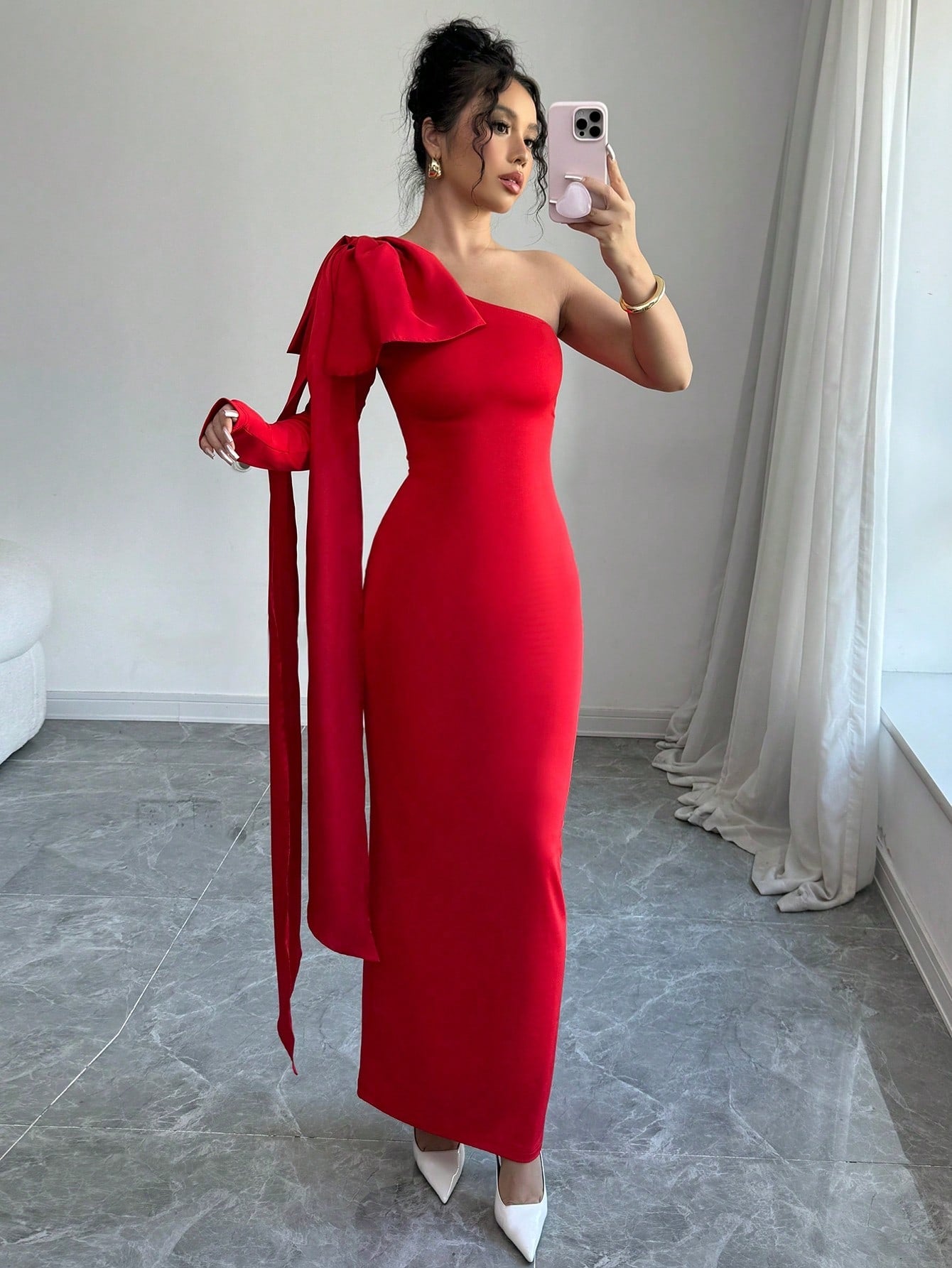 Sexy 3D Flower Bow Tie Strap One-Shoulder Long Sleeve Bodycon Dresses