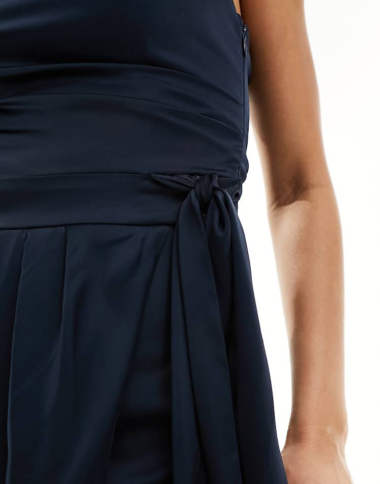 https://images.asos-media.com/products/tfnc-bridesmaids-one-shoulder-maxi-dress-with-pleated-detail-in-navy/205770836-4?$n_750w$&wid=750&fit=constrain