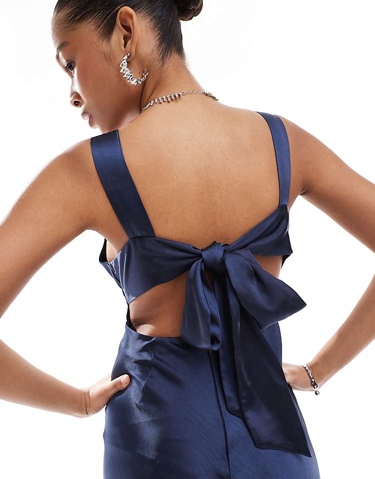 https://images.asos-media.com/products/six-stories-bridesmaids-bow-back-satin-maxi-dress-in-navy/207144133-3?$n_750w$&wid=750&fit=constrain