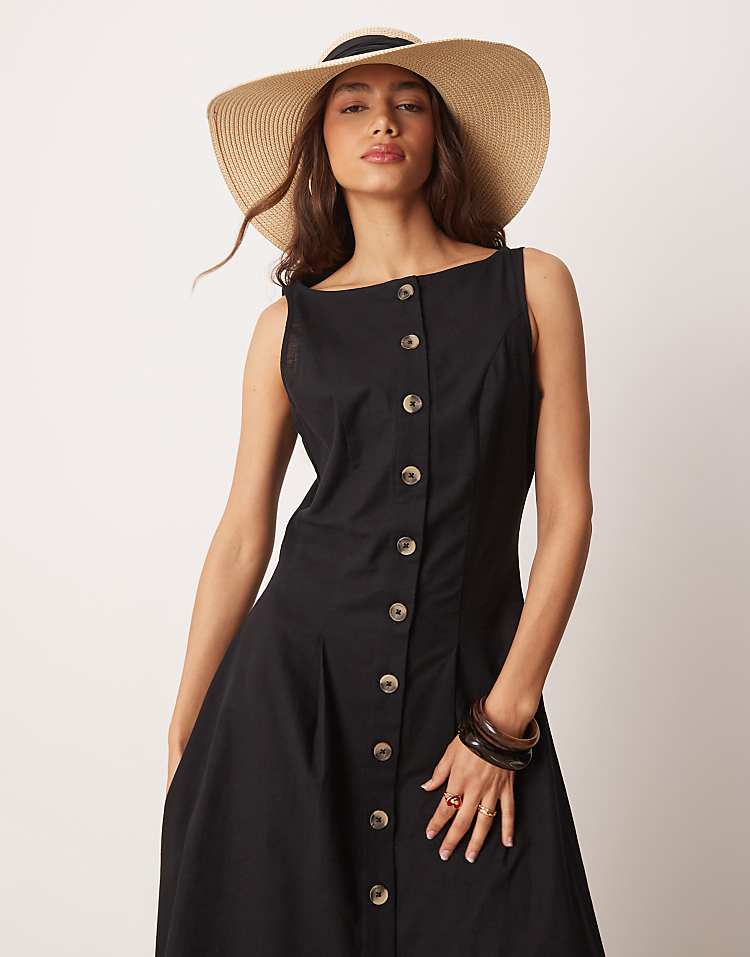 https://images.asos-media.com/products/asos-design-slash-neck-button-down-vest-maxi-dress-in-black/207485172-4?$n_750w$&wid=750&fit=constrain