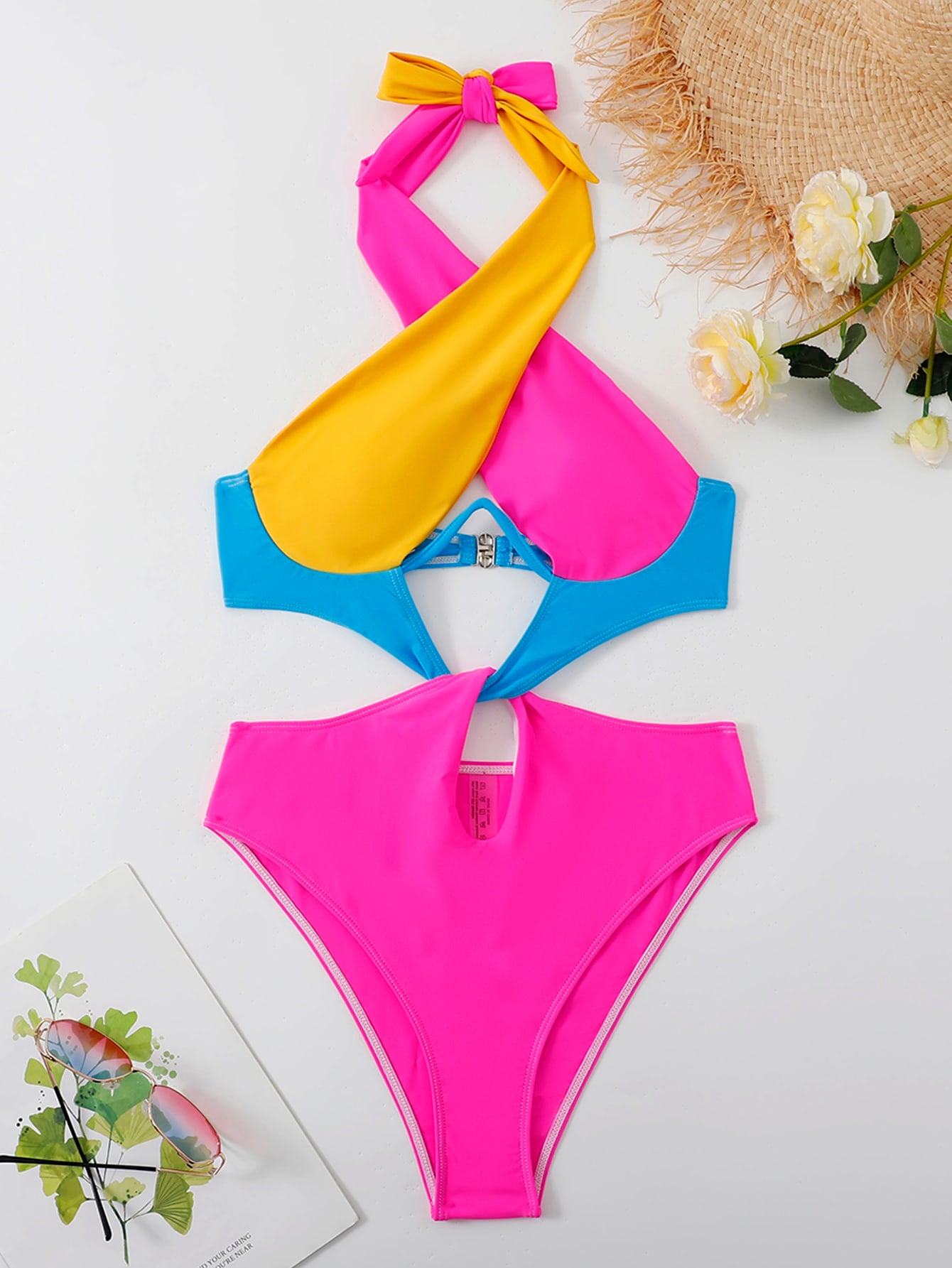 Colorblock Cut Out Tie Back Underwire One Piece Swimsuit