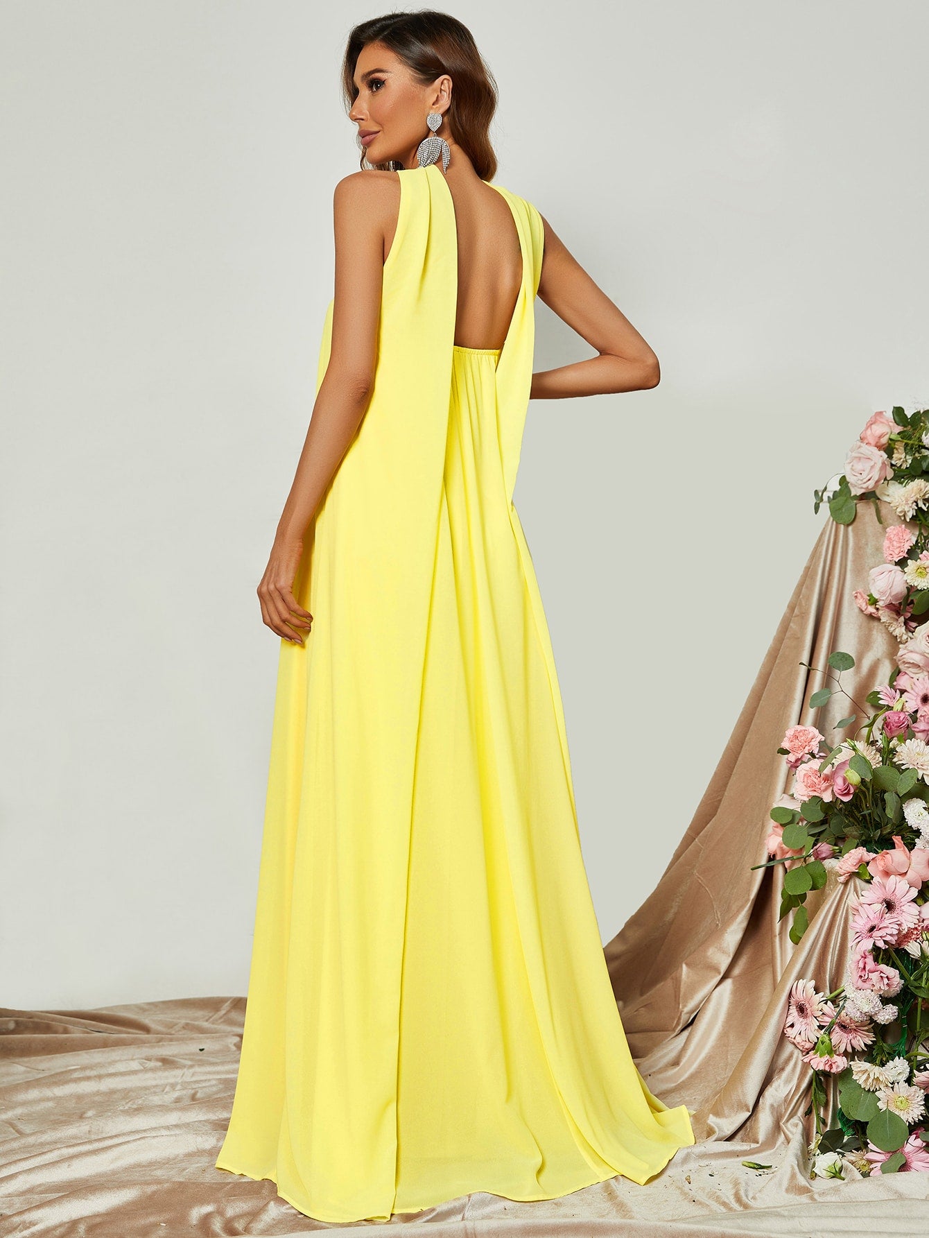 Choker Neck Backless Maxi Formal Dress