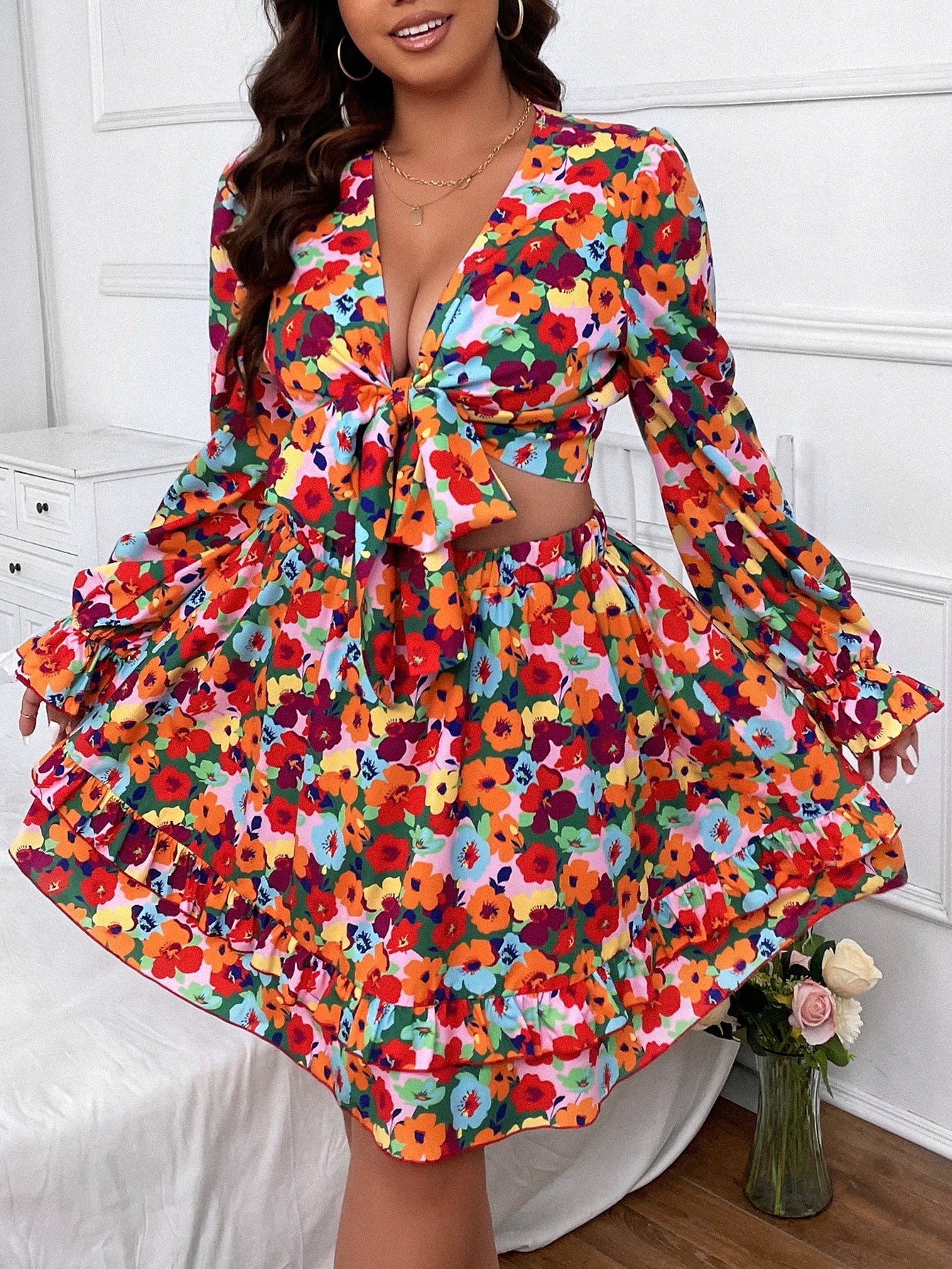 Plus All Over Floral Print Flounce Sleeve Knot Front Crop Top Ruffle Hem Skirt
