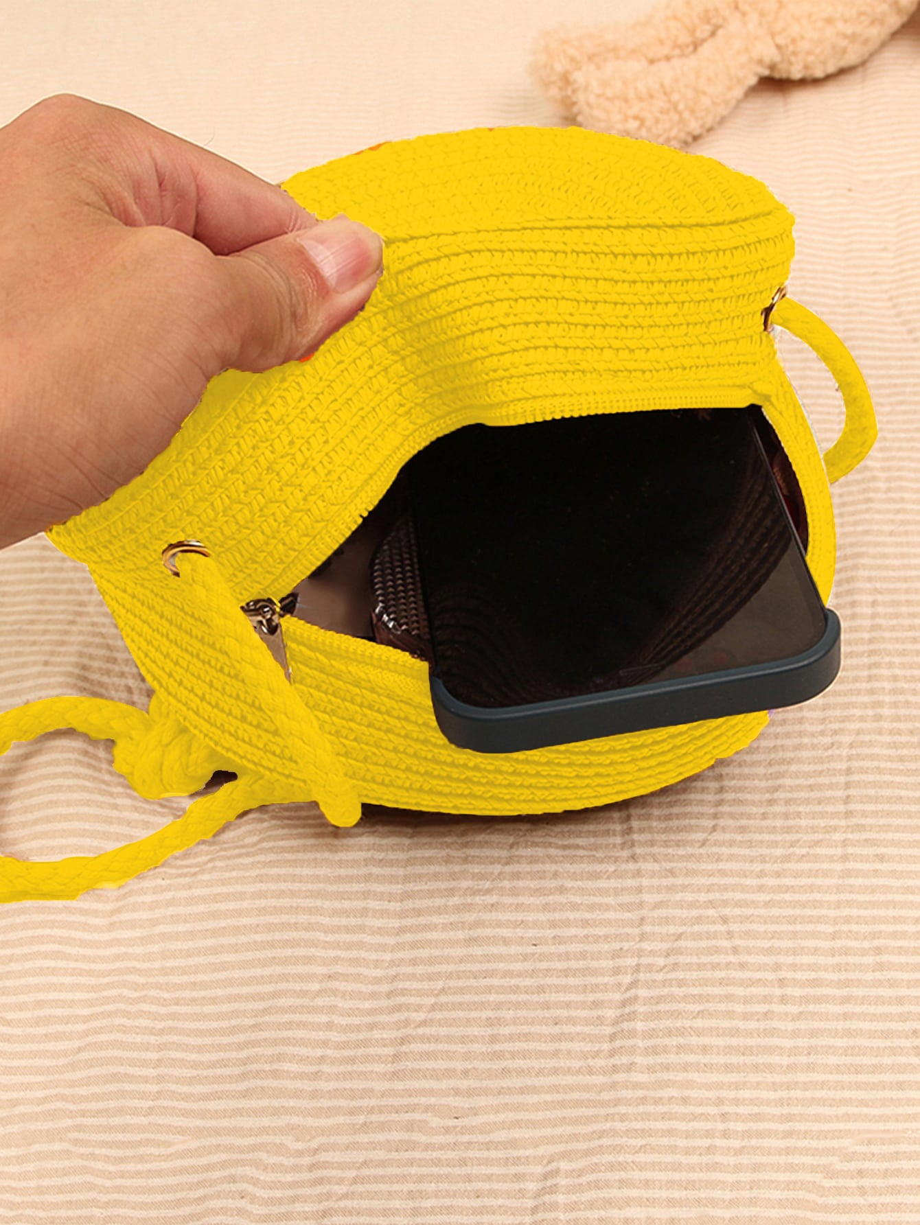 Mini Neon Red Crossbody Circle Shape Straw Bag