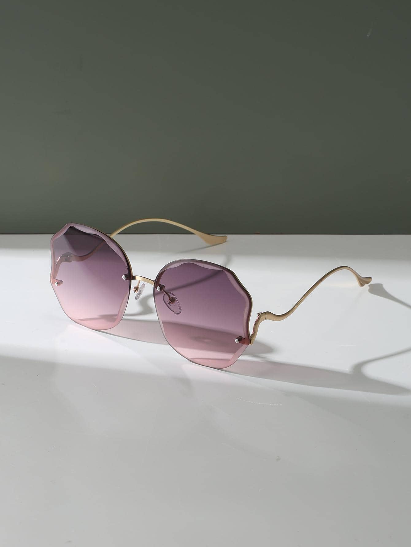 1 pair Rimless Fashion Sunglasses