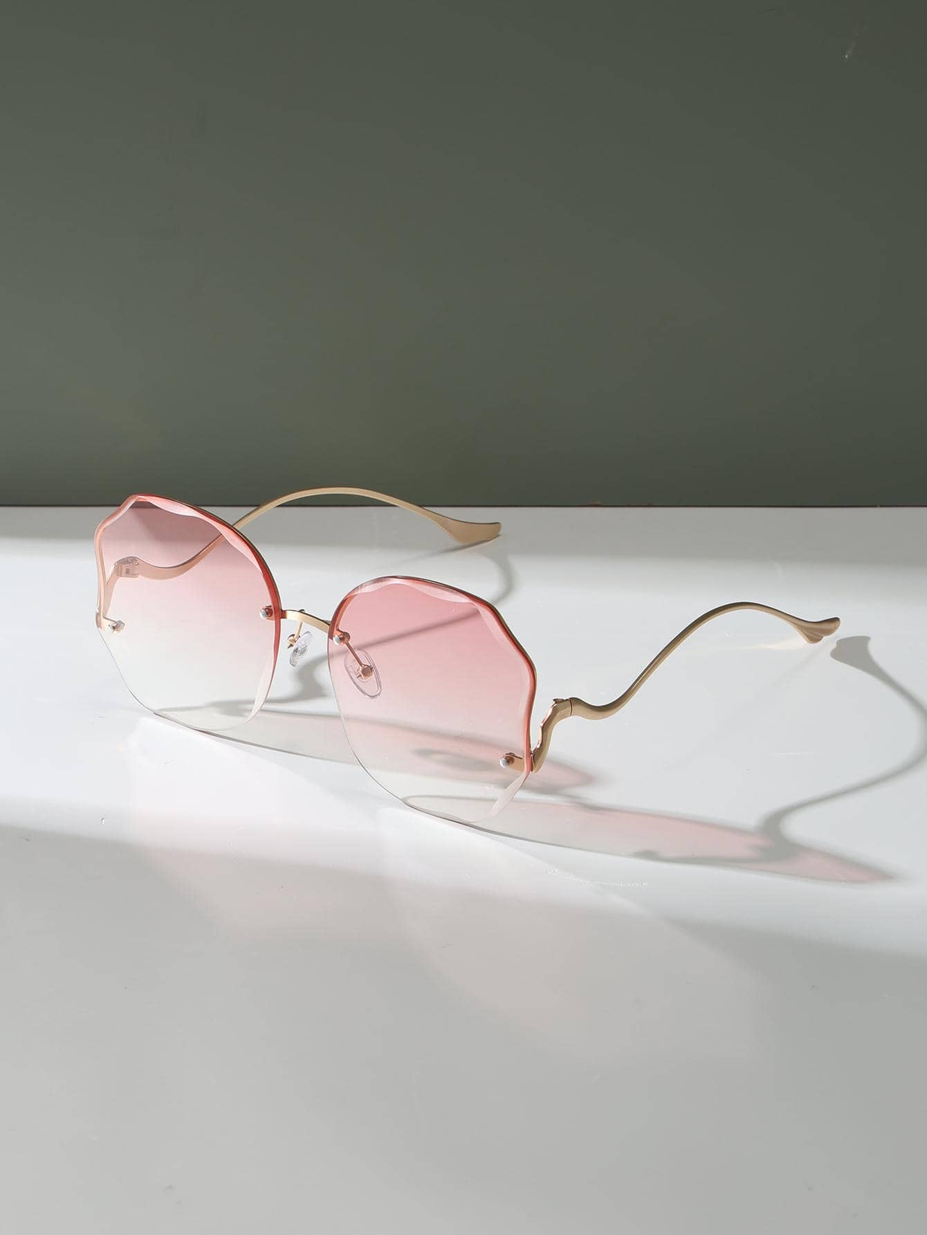 1 pair Rimless Fashion Sunglasses