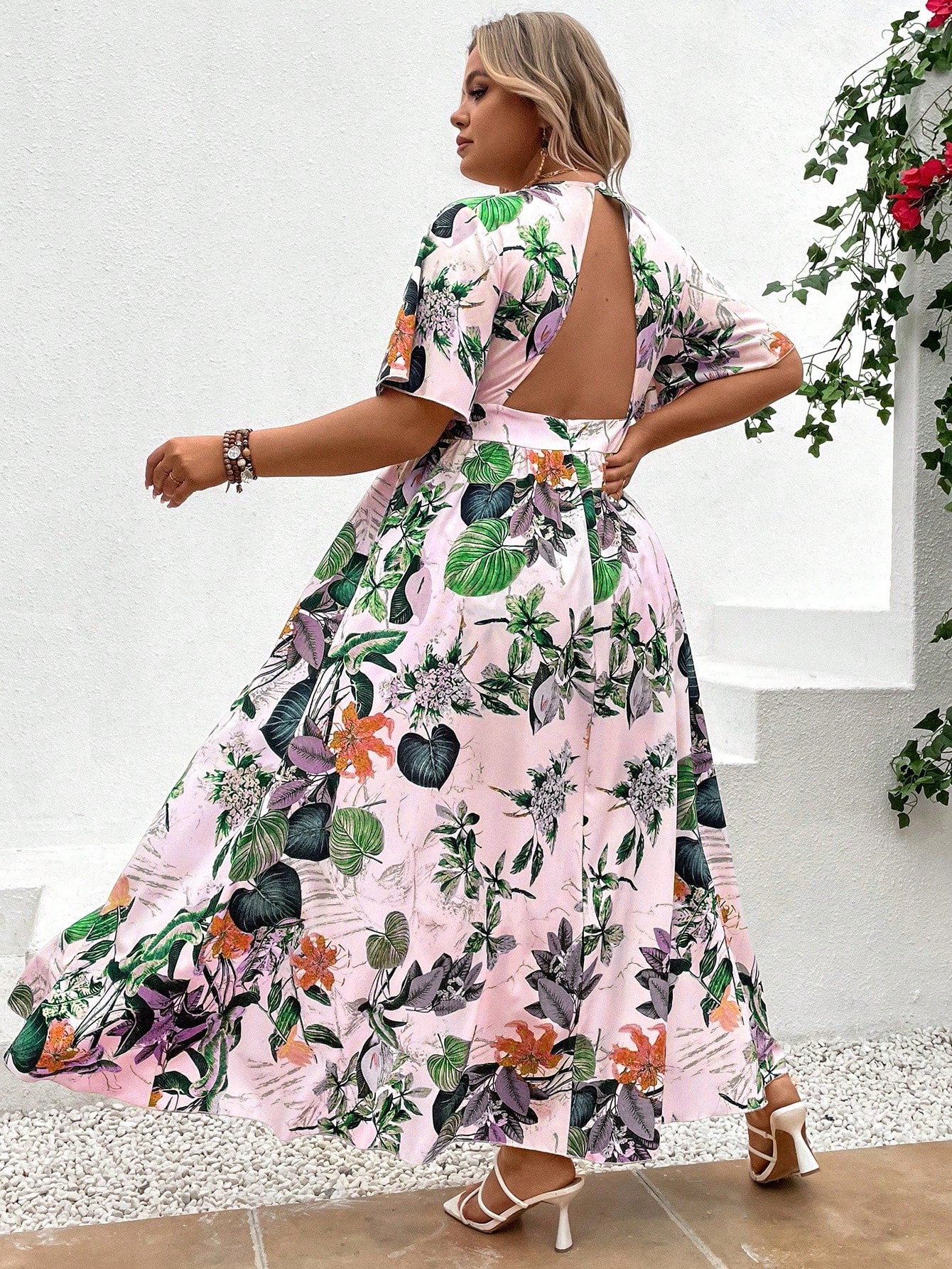 Plus Tropical Print Plunging Neck Fold over Romper