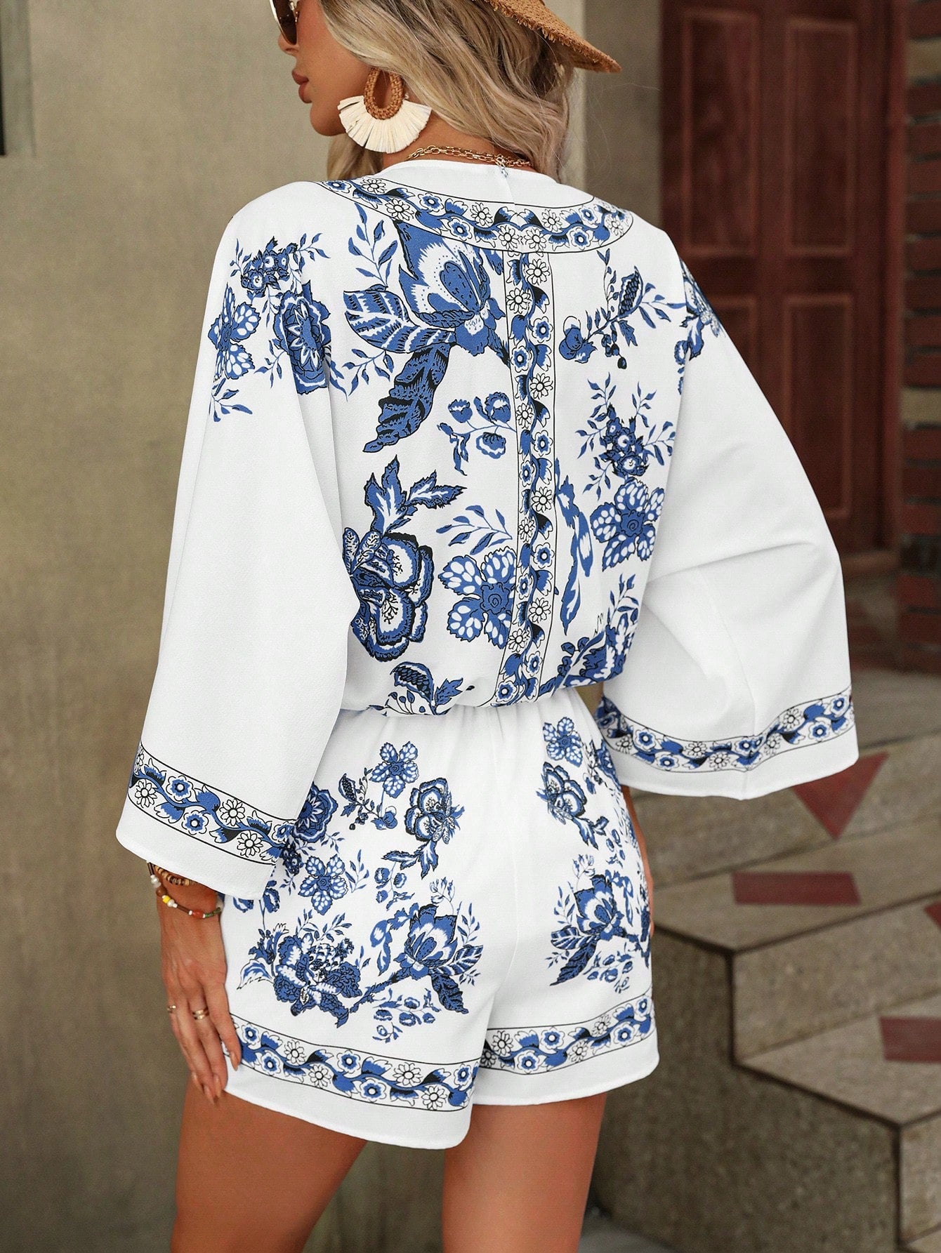 Floral Print Drop Shoulder Blouse Shorts