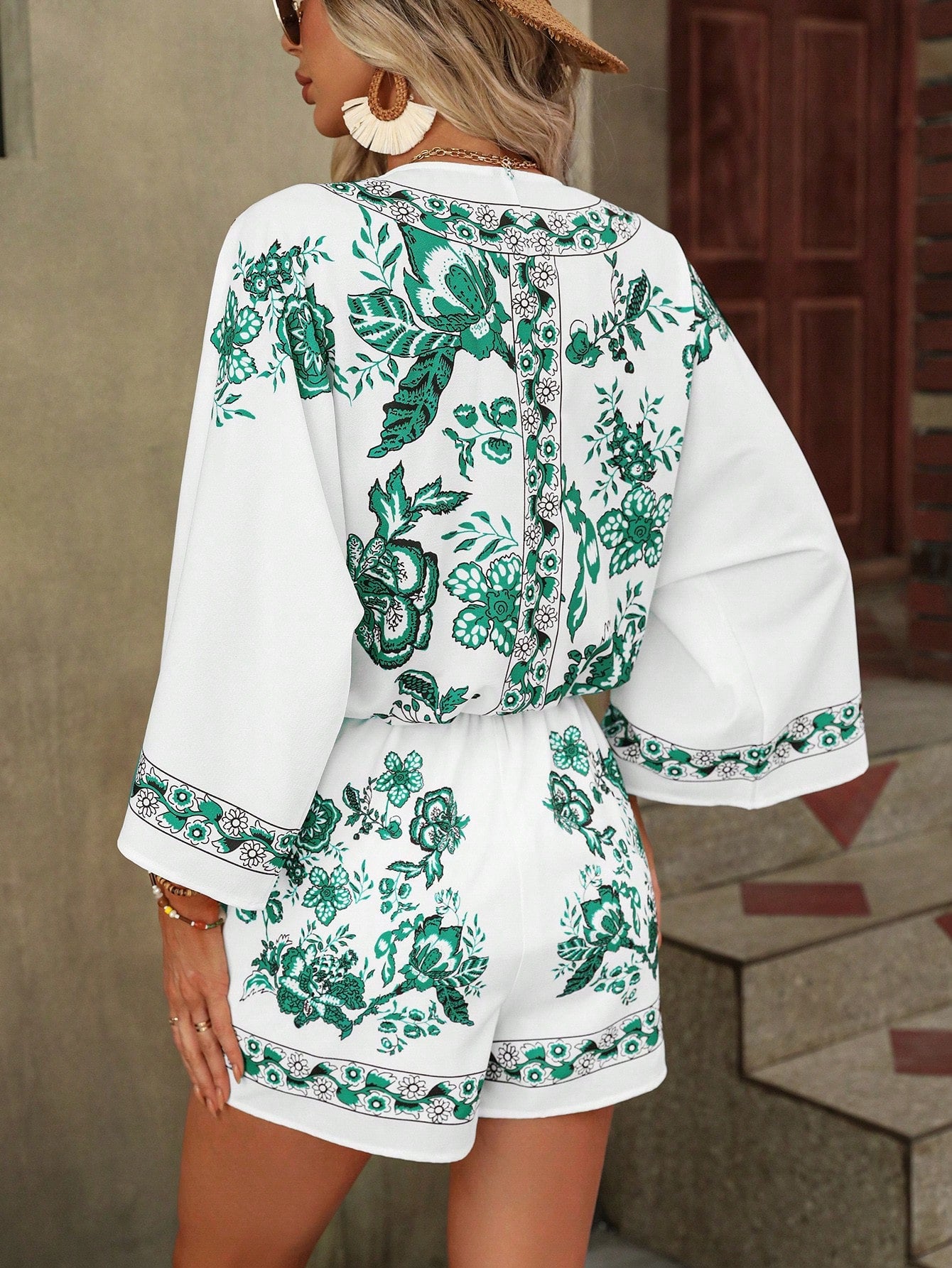 Floral Print Drop Shoulder Blouse Shorts