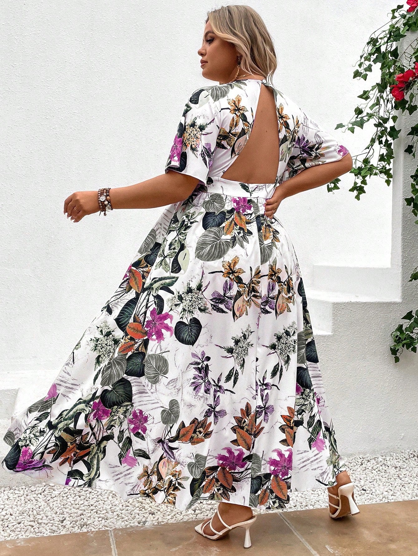 Plus Tropical Print Plunging Neck Fold over Romper