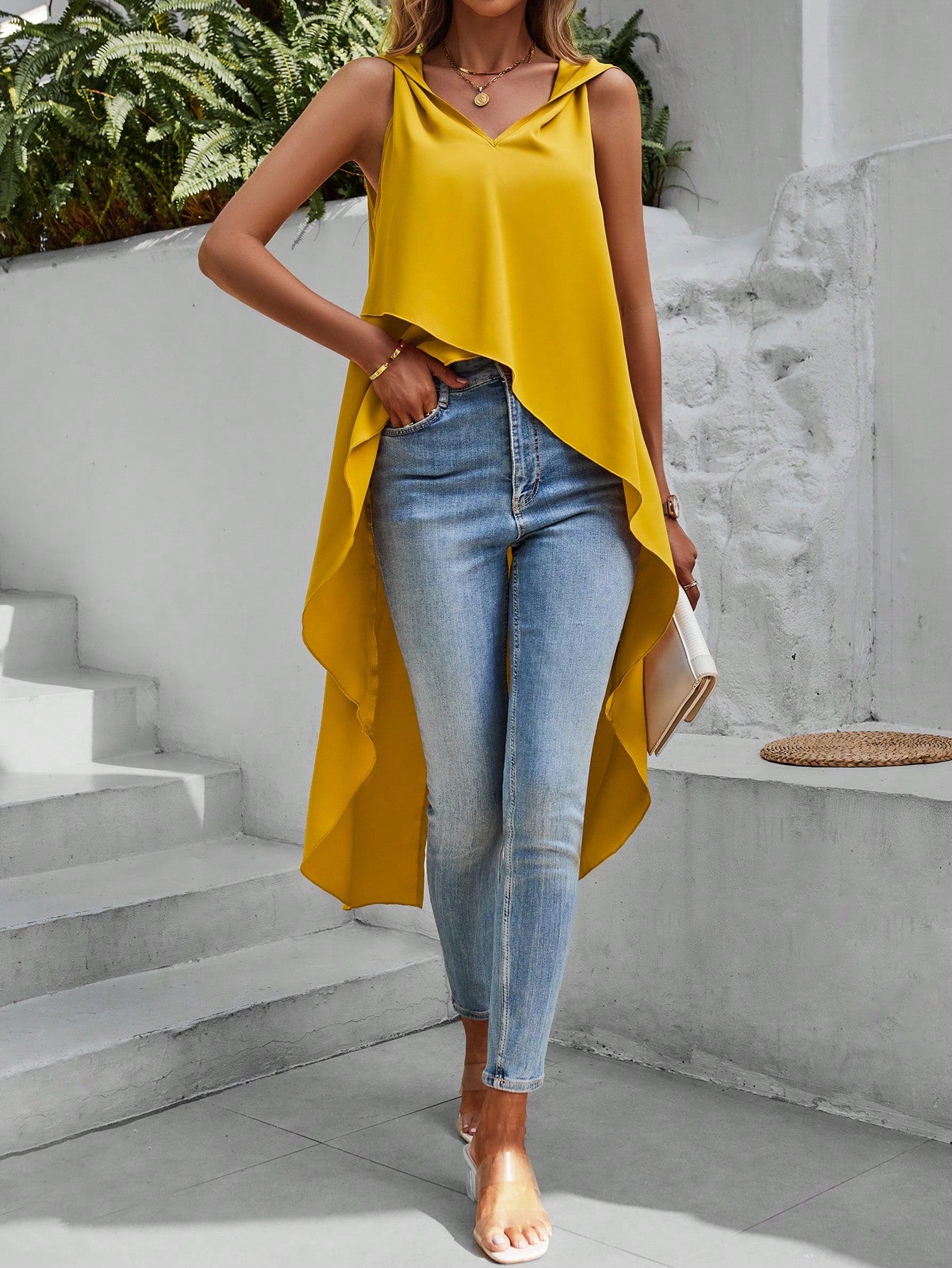 Solid Asymmetrical Hem Sleeveless Blouse