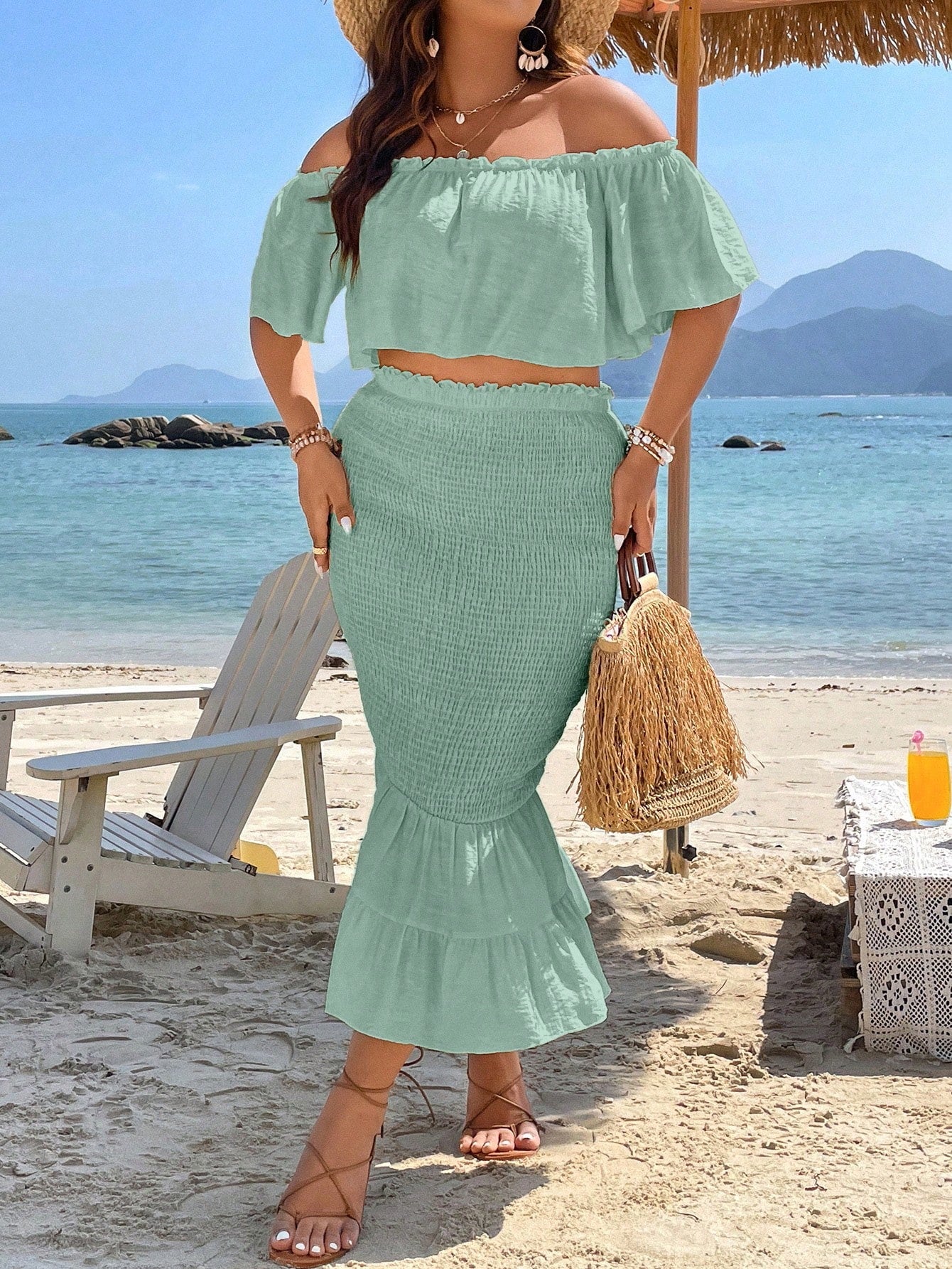 Plus Off Shoulder Crop Top Mermaid Hem Skirt