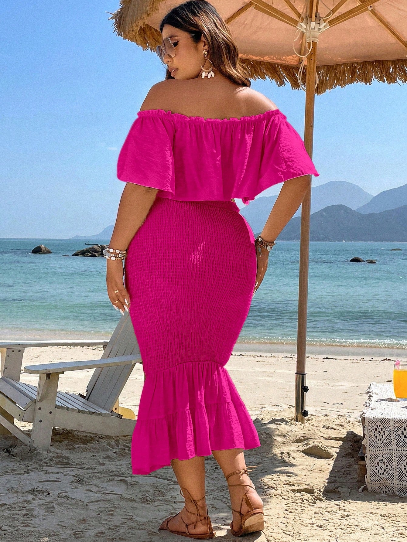 Plus Off Shoulder Crop Top Mermaid Hem Skirt