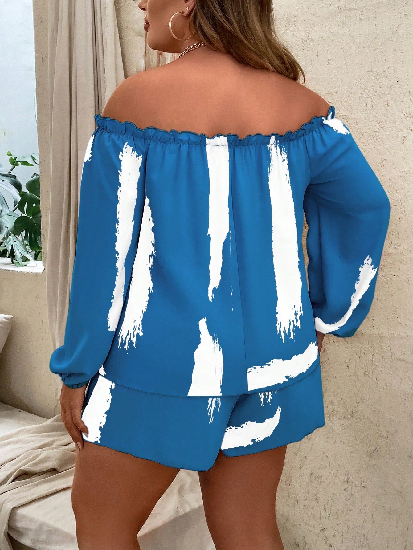 Plus Brush Print Off Shoulder Lantern Sleeve Top Shorts