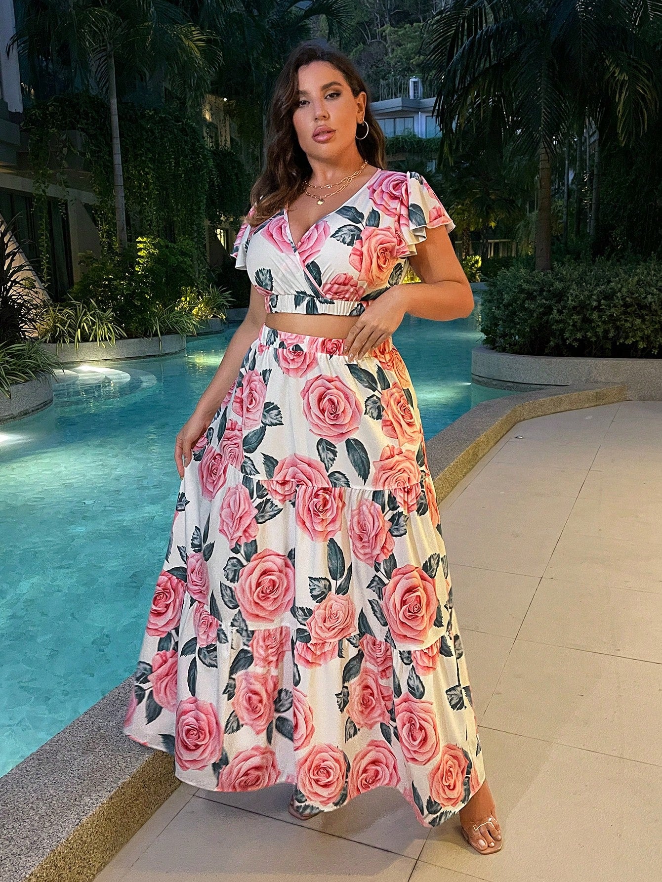 Plus Floral Print Butterfly Sleeve Crop Top Ruffle Hem Skirt