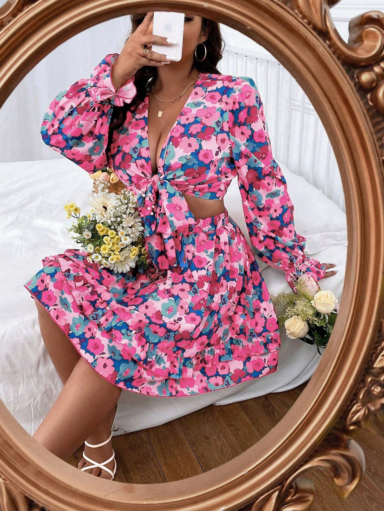 Plus All Over Floral Print Flounce Sleeve Knot Front Crop Top Ruffle Hem Skirt