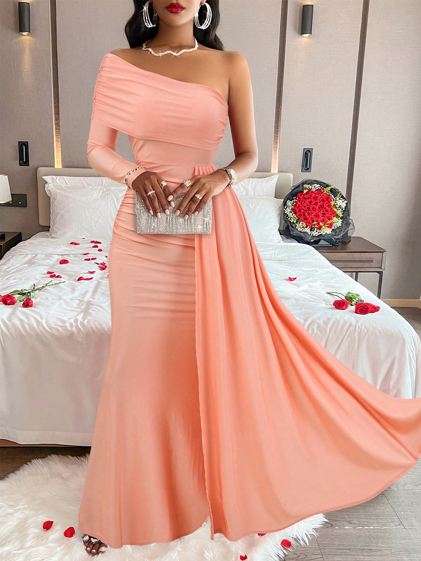 Elegant One Shoulder Long Sleeve Dress