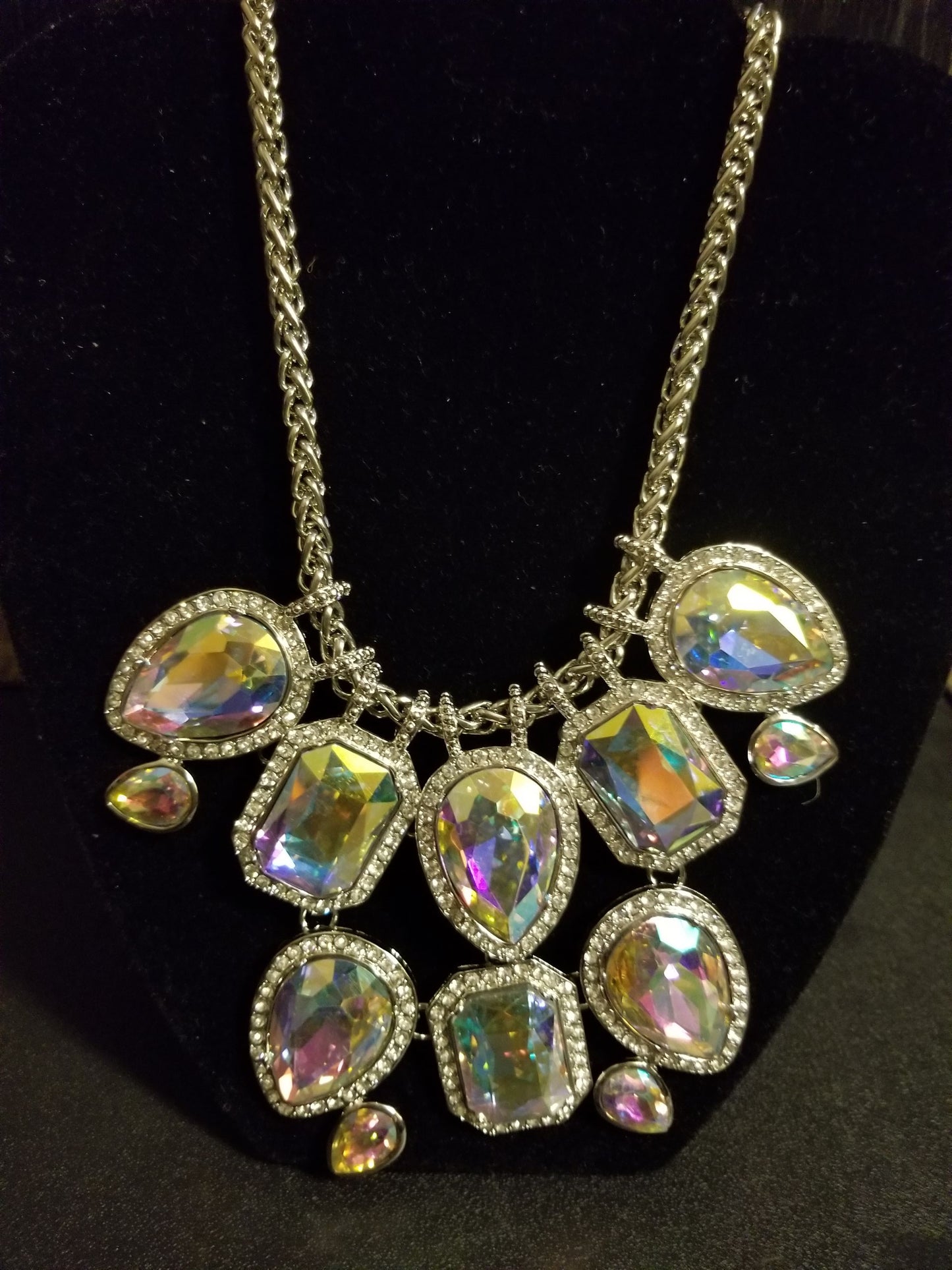 Classic Necklace/ Bracelet/ Earrings