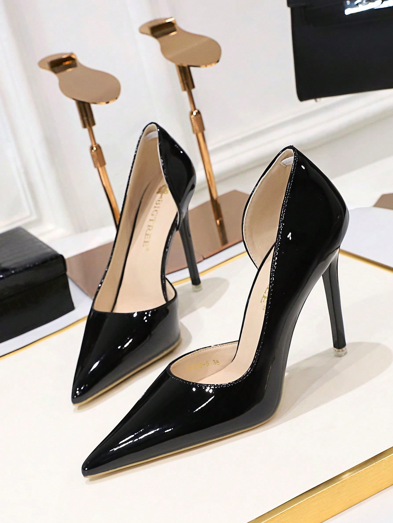 Fashionable Patent Leather Stiletto High Heel Pumps