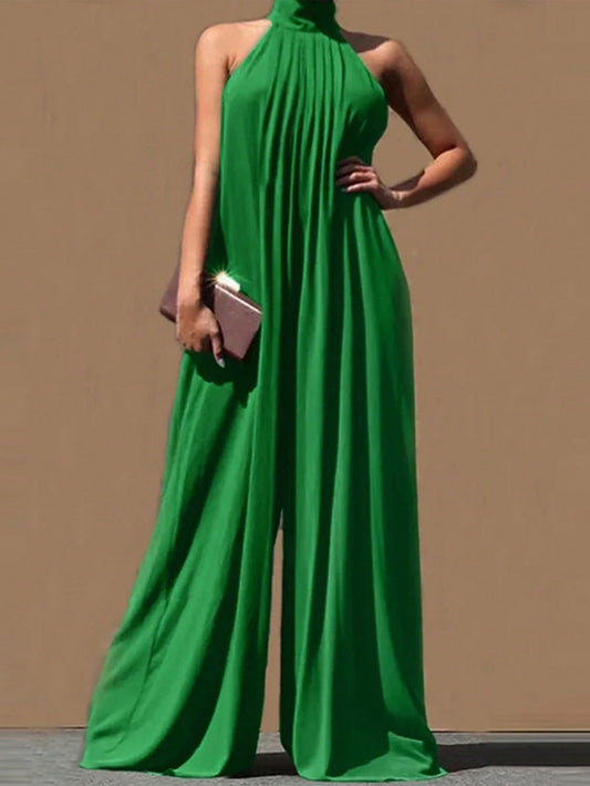 Women's Green Sleeveless Halter Plain Jumpsuit With Pockets For Summer Casual Wear