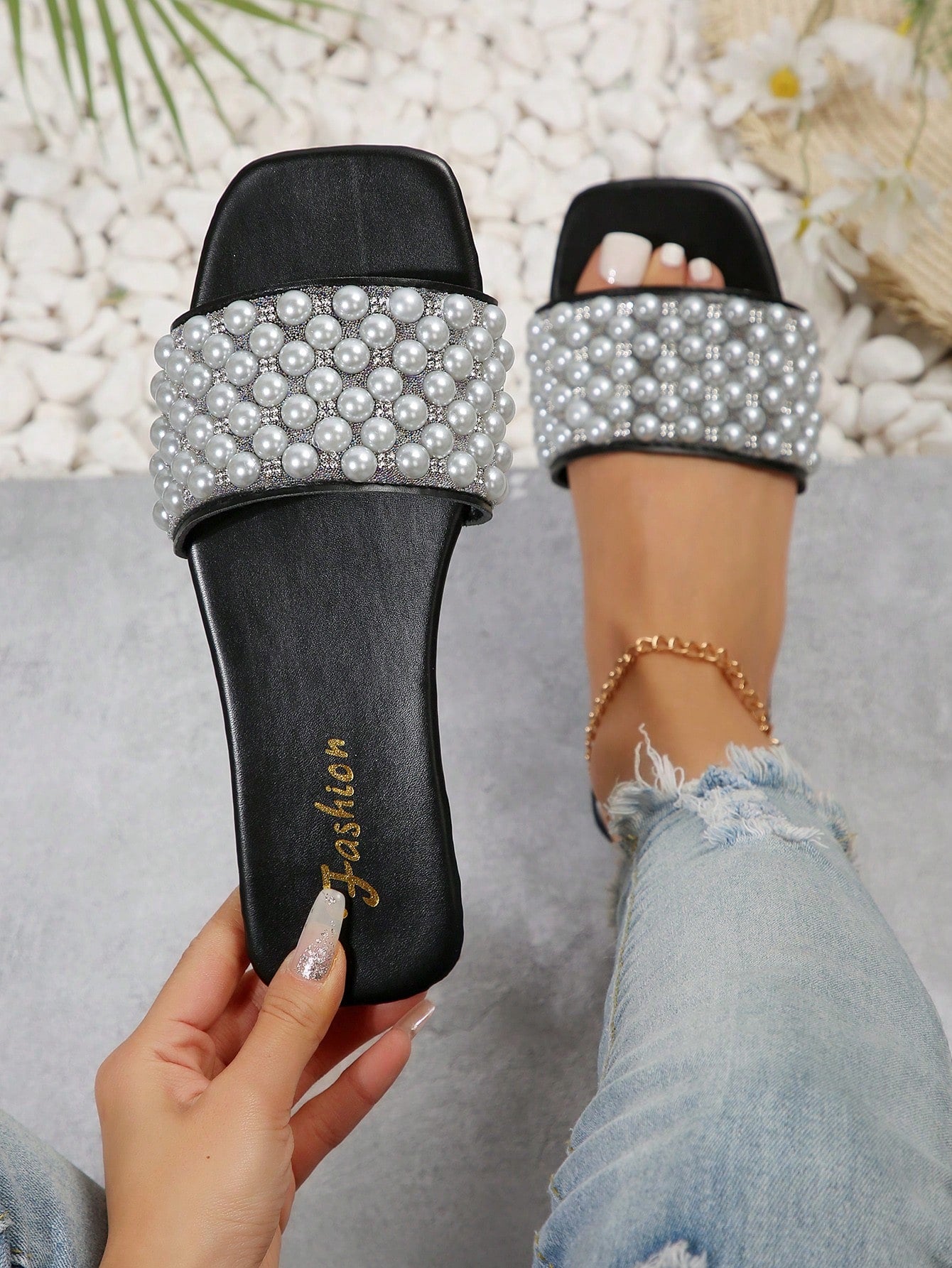 Women's Fashion Pearl Decoration Flat Sandals, Comfortable, Casual, French Style, White, Plus Size, Open Toe, Square Toe, Pearl Design, Goddess Style, Summer Beachwear