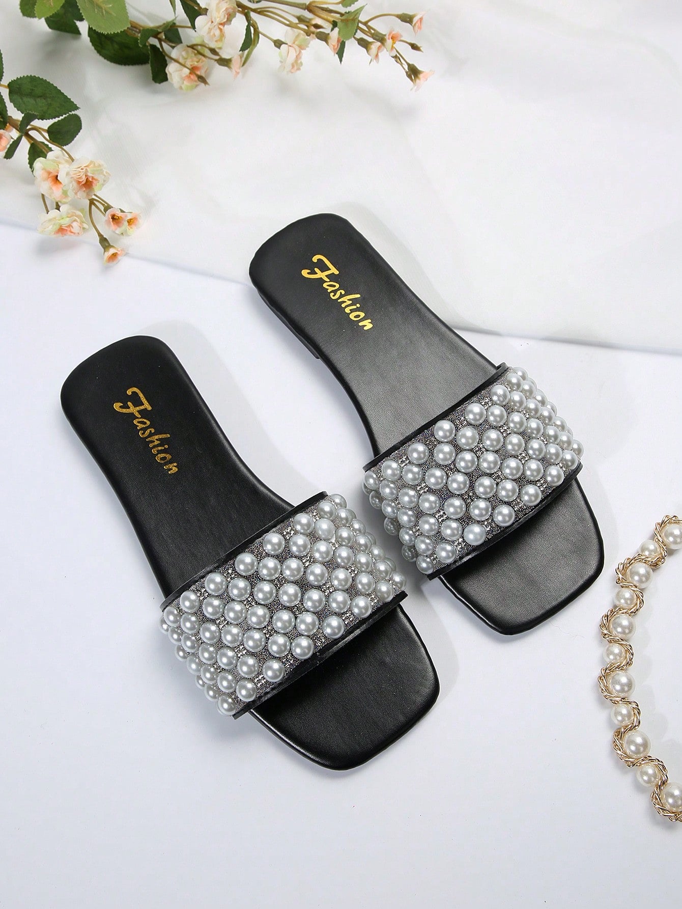 Women's Fashion Pearl Decoration Flat Sandals, Comfortable, Casual, French Style, White, Plus Size, Open Toe, Square Toe, Pearl Design, Goddess Style, Summer Beachwear