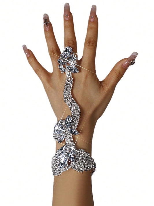 Silver Snake Shaped Fashionable Hand Chain Bracelet With Connected Ring