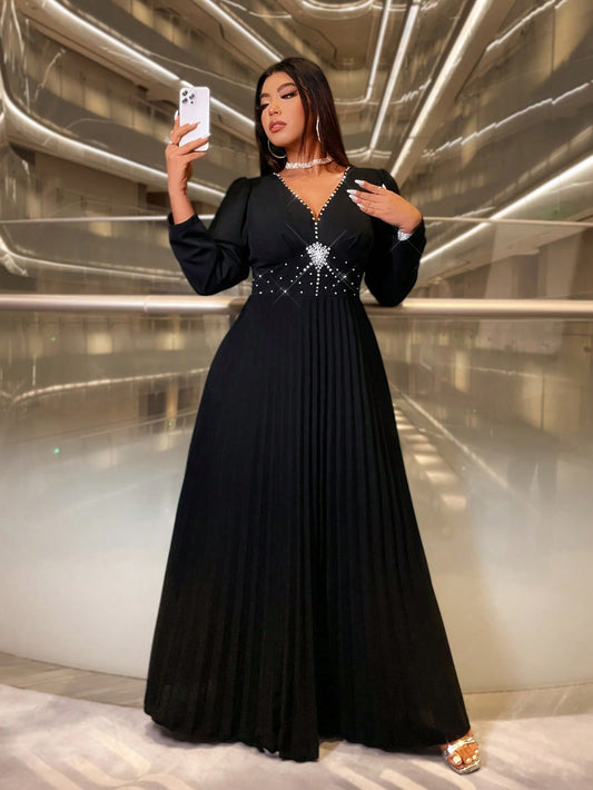 Privé Plus Size Women's Elegant High-End Rhinestone Embellished V-Neck Pleated Long Sleeve Dress Maxi Women Outfit