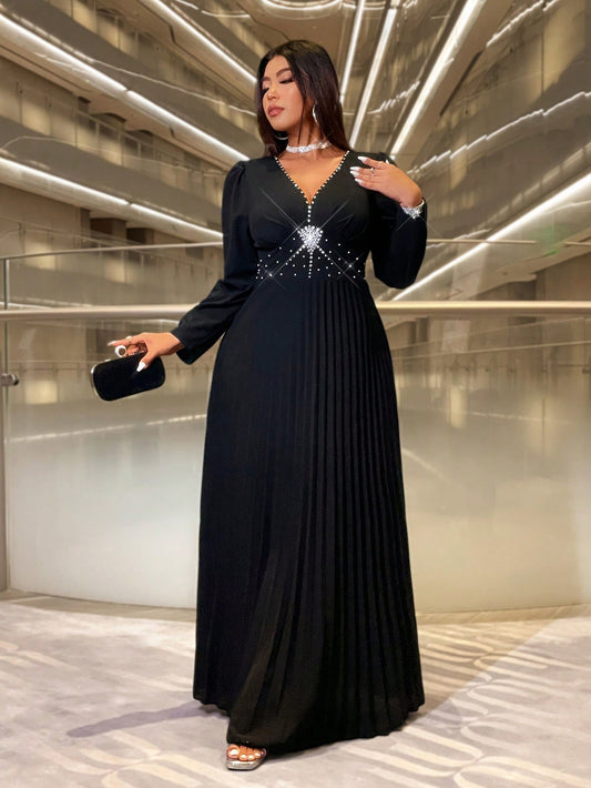 Privé Plus Size Women's Elegant High-End Rhinestone Embellished V-Neck Pleated Long Sleeve Dress Maxi Women Outfit