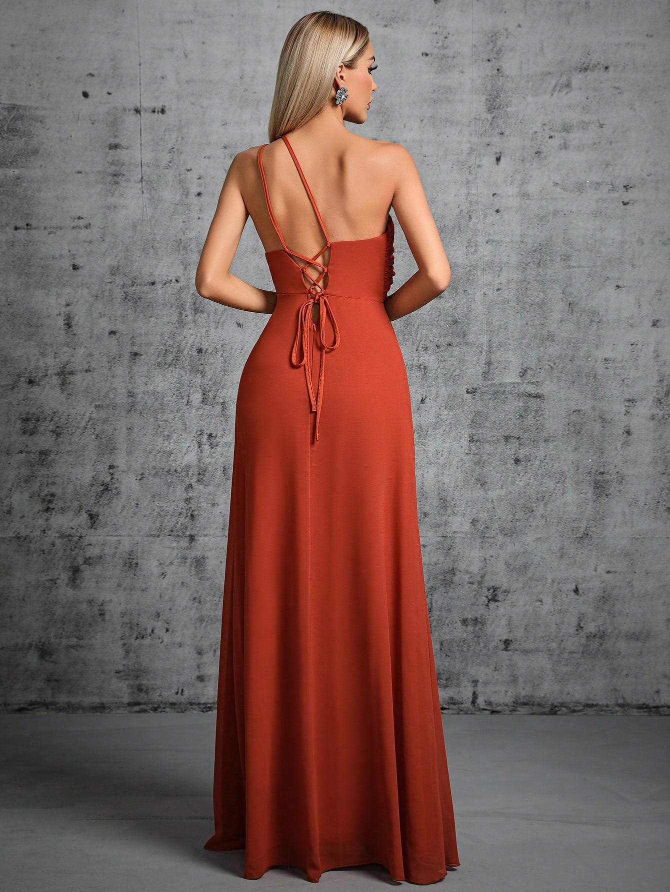 Elegant Wine-Red Slim Fit Slit Party Dress