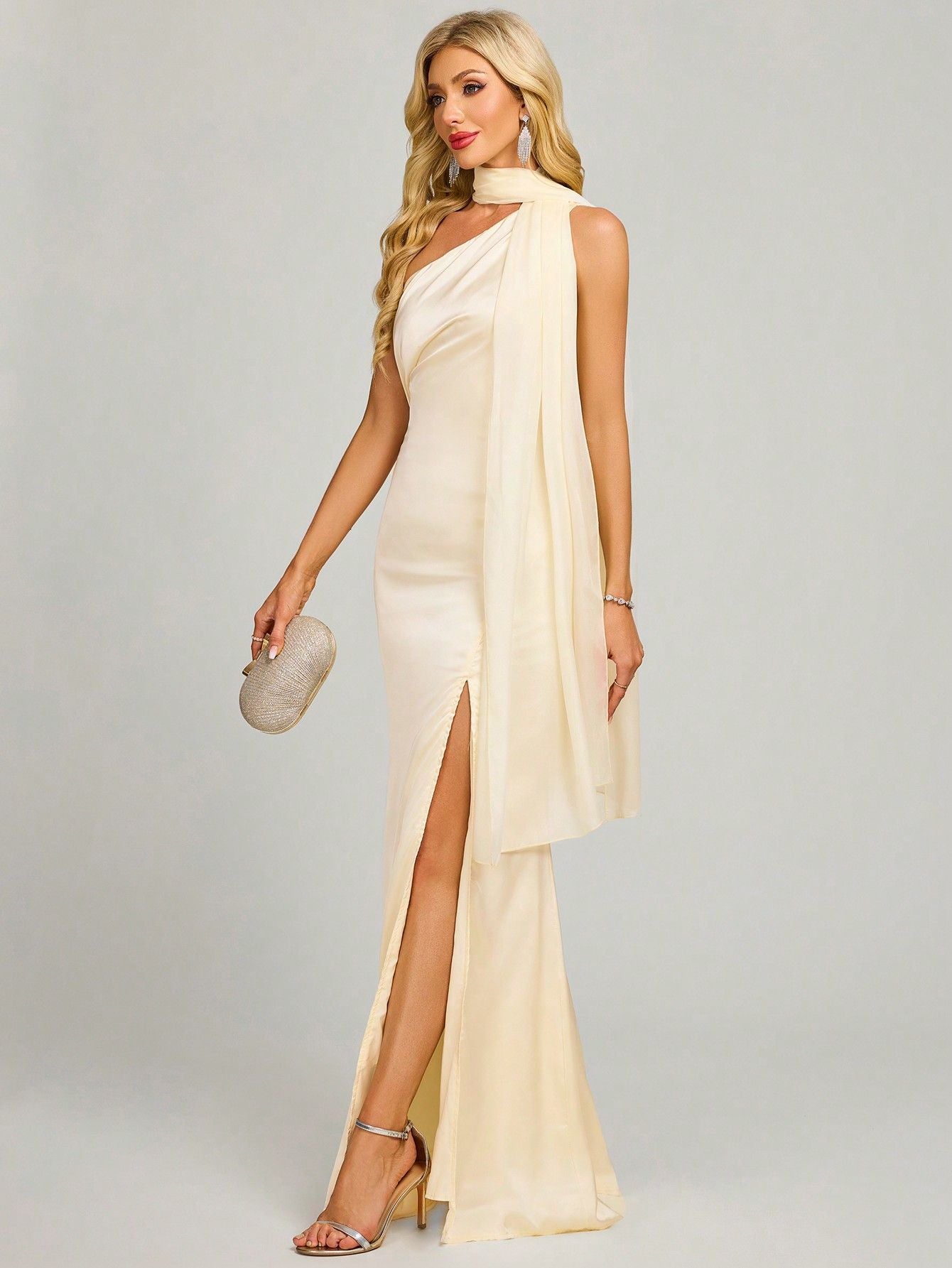 Halter Split Sleeveless Slim Evening Dress