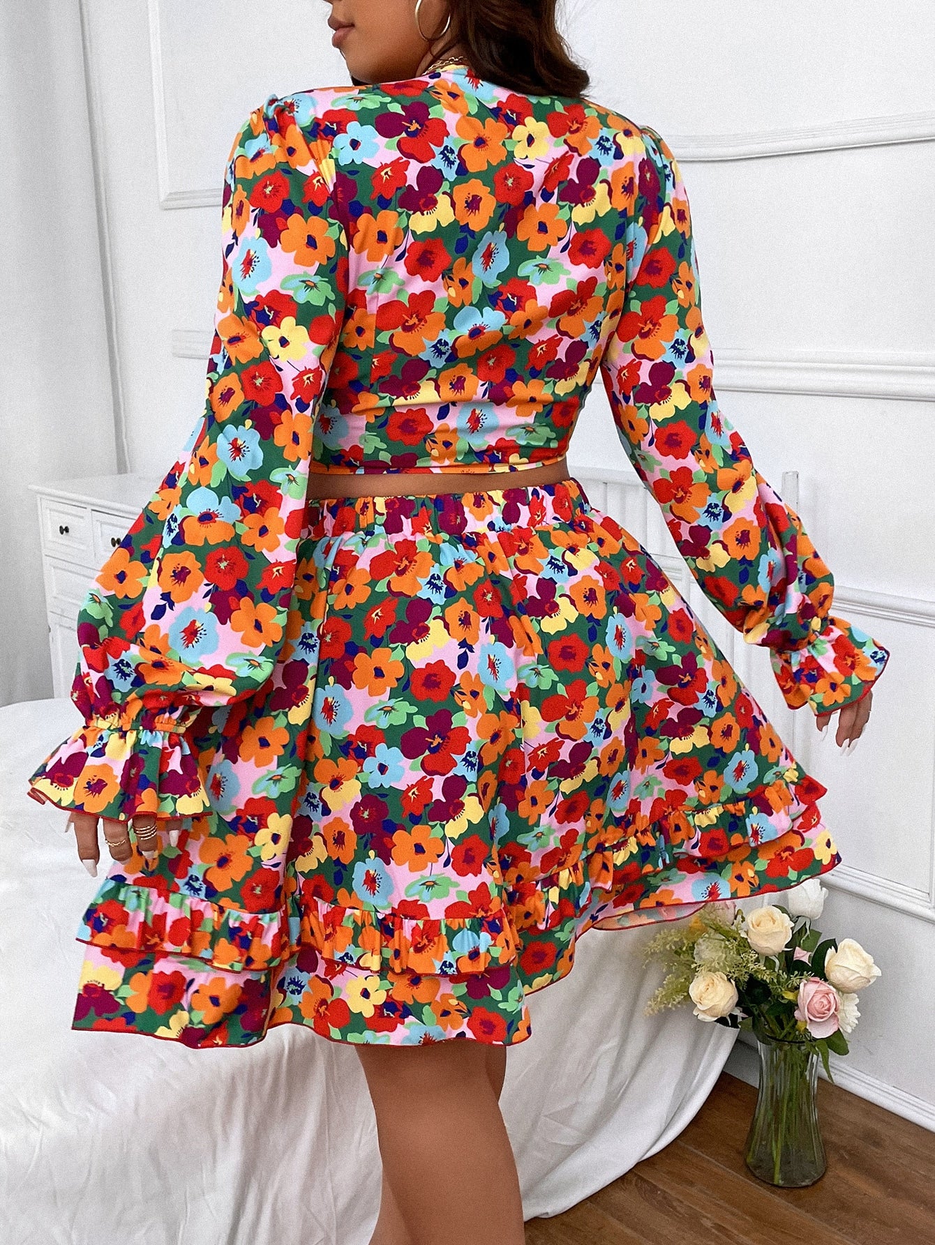 Plus All Over Floral Print Flounce Sleeve Knot Front Crop Top Ruffle Hem Skirt
