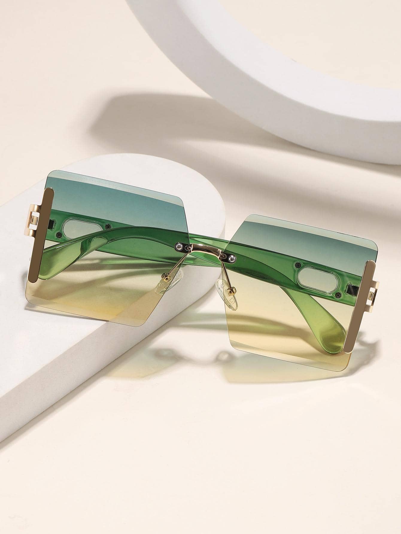 Ombre Lens Rimless Fashion Glasses