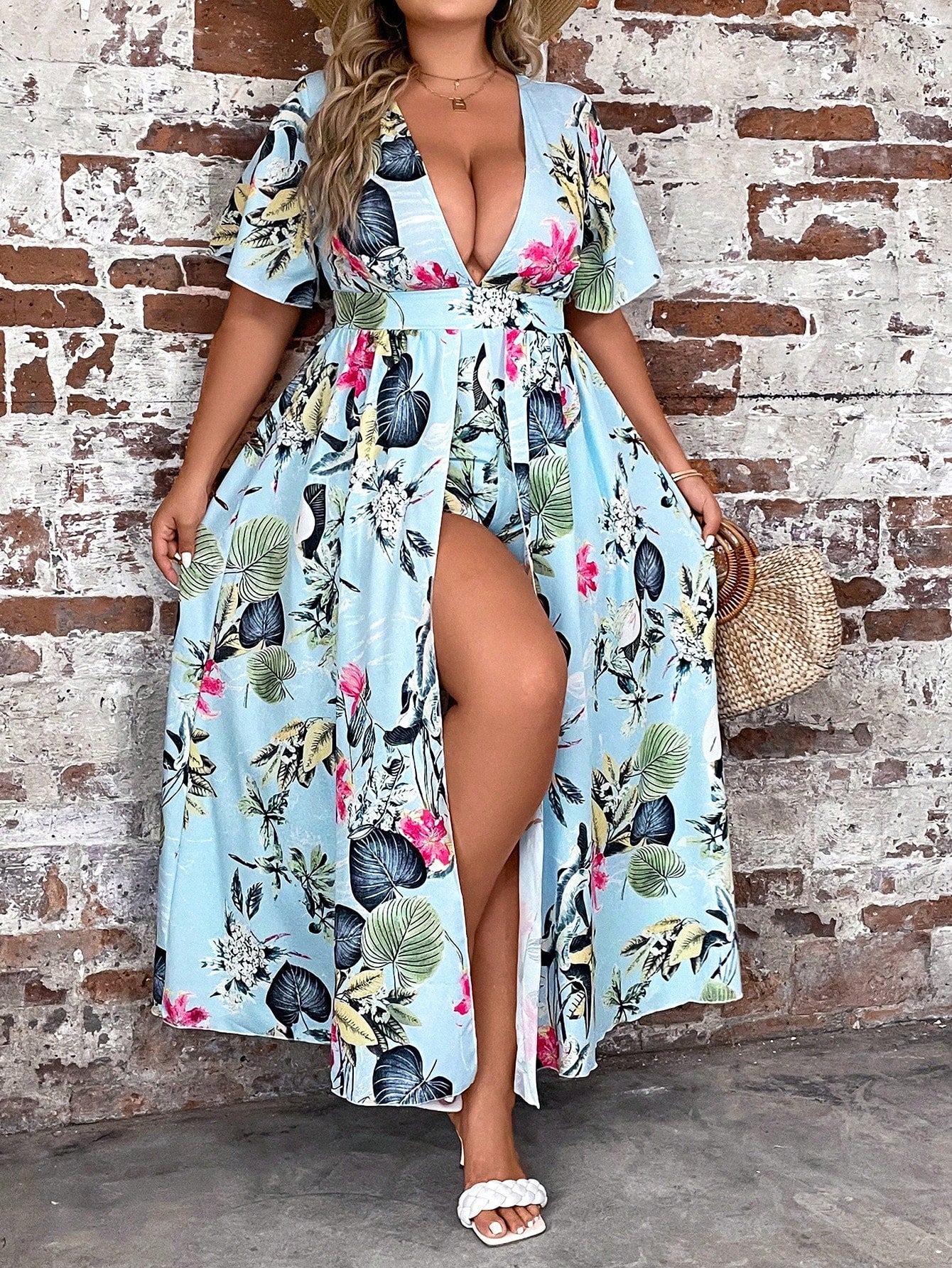 Plus Tropical Print Plunging Neck Fold over Romper