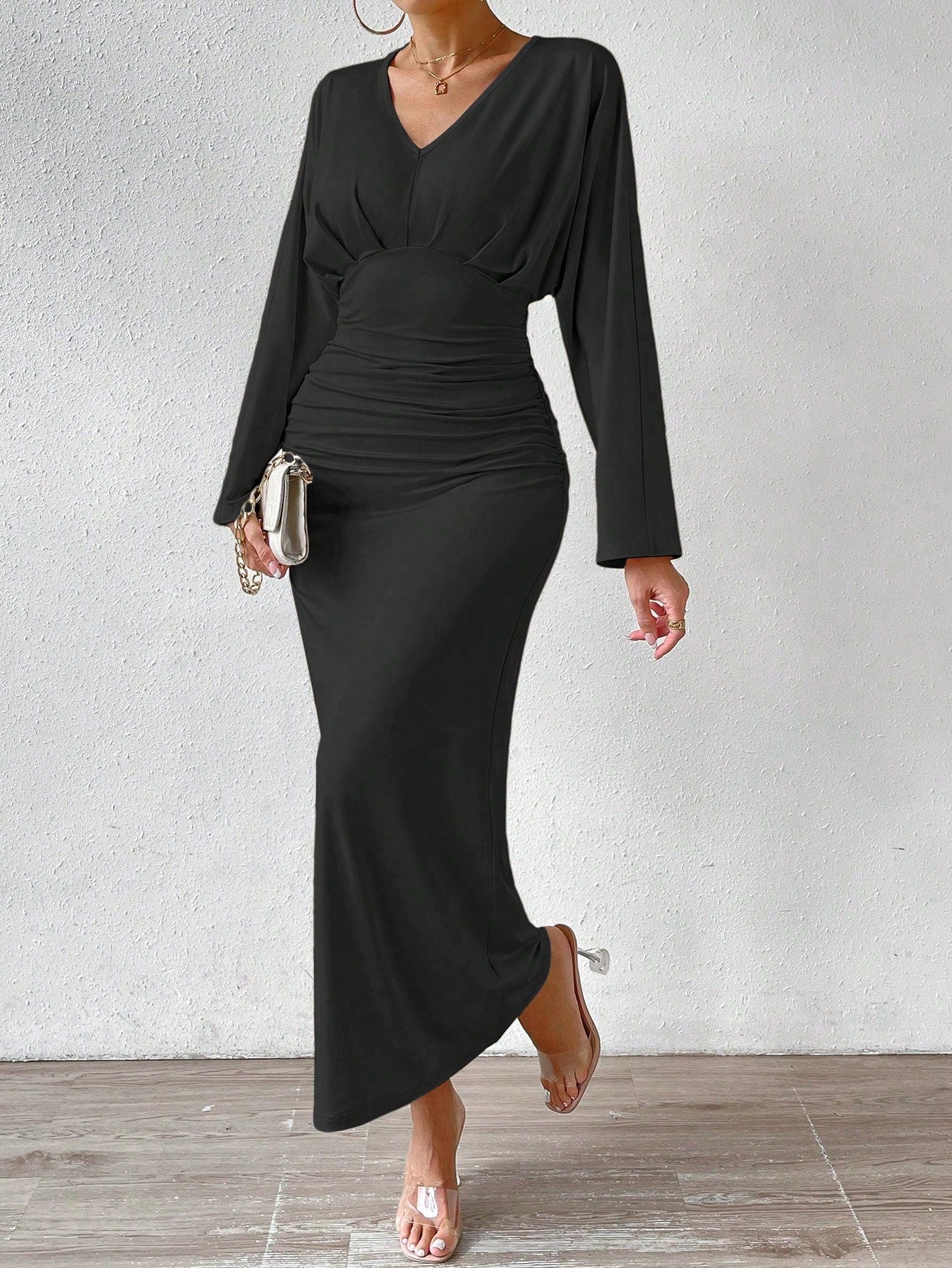 Privé V-neck Pleated Batwing-sleeve Dress