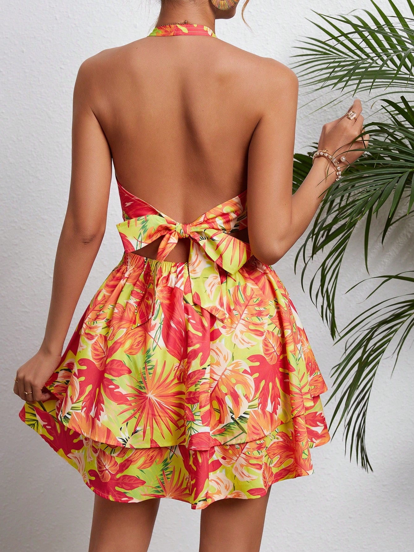 WYWH Tropical Print O-ring Detail Layered Hem Tie Backless Halter Dress